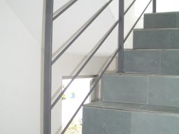 Innengelaender Edelstahl lackiert-008